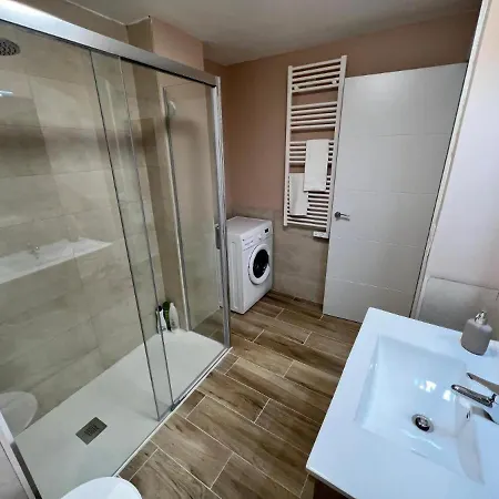 Apartamenticos Libertad I Saragossa